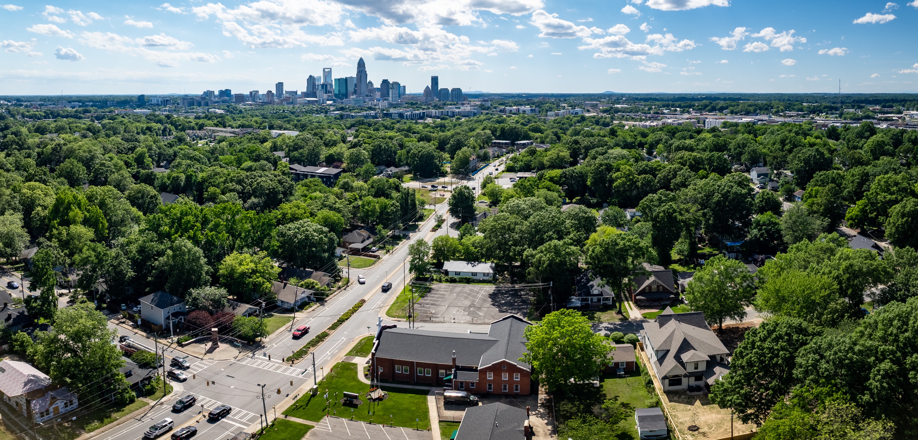 1816 Parson — Living Room with Fireplace
